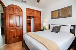 Casa Blanca E 214