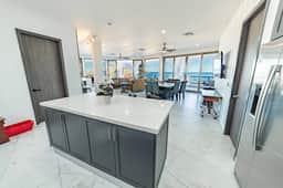 Casa Blanca Penthouse  E 801